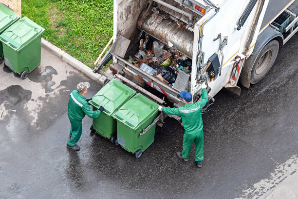 Best Yard Waste Removal  in Bainbridge, OH